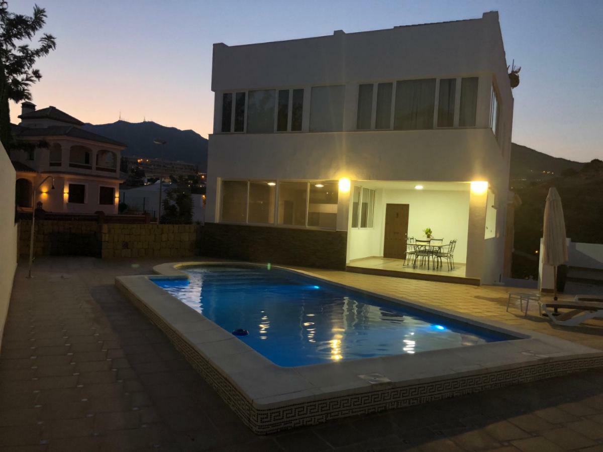 Villa Asuncion Benalmádena Costa Esterno foto